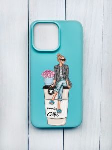 Матовий чохол на iPhone 15 Pro Max Бірюзовий :: Дівчина на каві (принт 228)