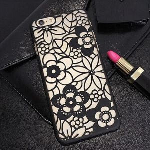 Пластиковий матовий напівпрозорий чохол для iPhone 5 / 5s Віражі Квіти Чорний