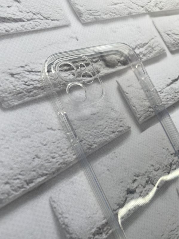 Прозорий силіконовий чохол із захистом камери для Apple iPhone 11