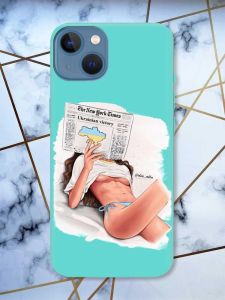 Матовий бірюзовий чохол на Apple iPhone 13 Дівчина з газетою (принт 31)