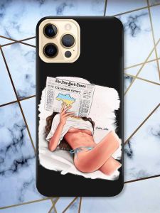 Матовий чорний чохол на Apple iPhone 12 Pro Max Дівчина з газетою (принт 31)