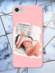 Матовий рожевий чохол на iPhone 7 / 8 Дівчина з газетою (принт 31)