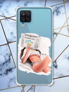 Чохол з потовщеними кутами на Samsung A12 4G Дівчина з газетою (принт 31)