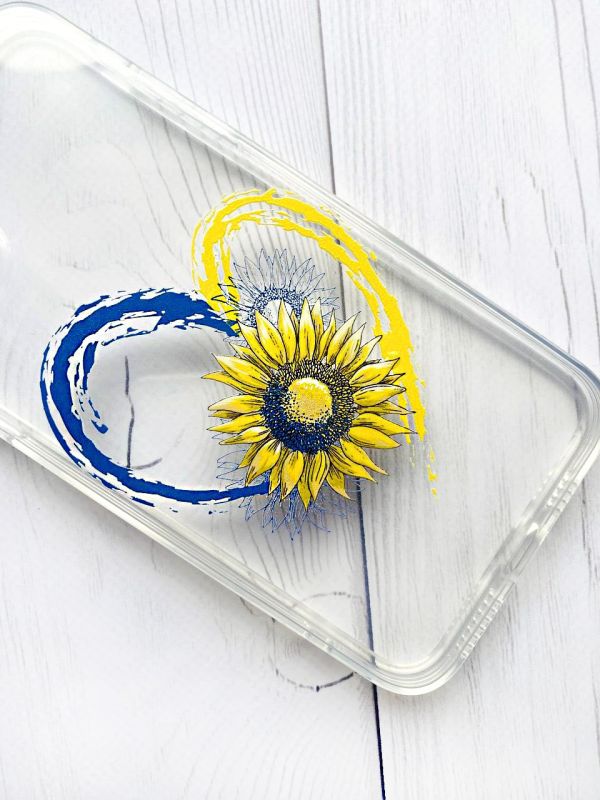 Прозорий чохол на iPhone XR :: Серце з соняхом. Україна (принт 260)