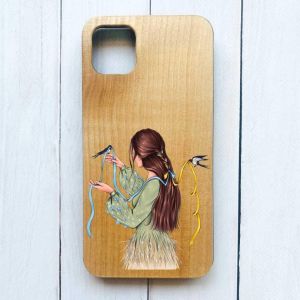 Дерев'яний чохол на iPhone 12 / 12 Pro (6.1) :: Дівчина з ластівками (принт 16)