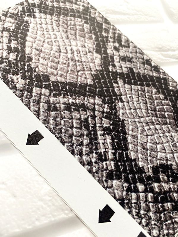 Захисна плівка Шкіра пітона (сіра) на задню панель для iPhone 11 Pro