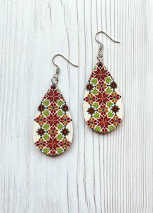 Cережки з дерева. Українська вишиванка (принт 8.5)