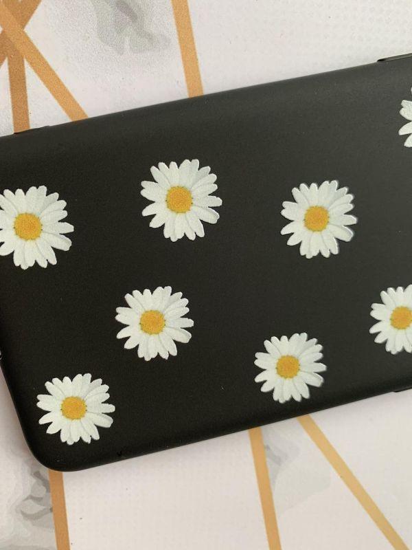 Матовий чорний чохол на Xiaomi Redmi 10C Фон ромашки (принт 41)