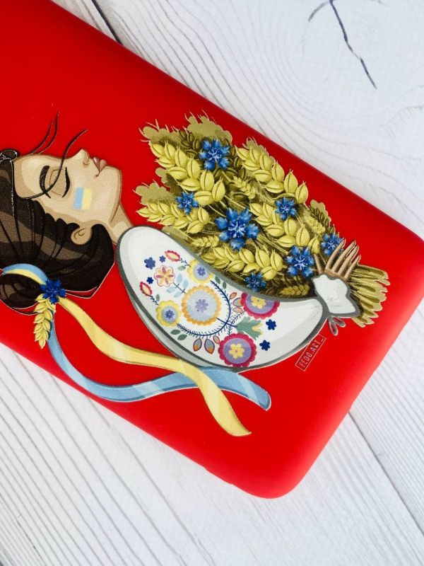 Матовий червоний чохол на Samsung Galaxy А10 (2019) А105 патріотичний дизайн Українка з колосками принт 172