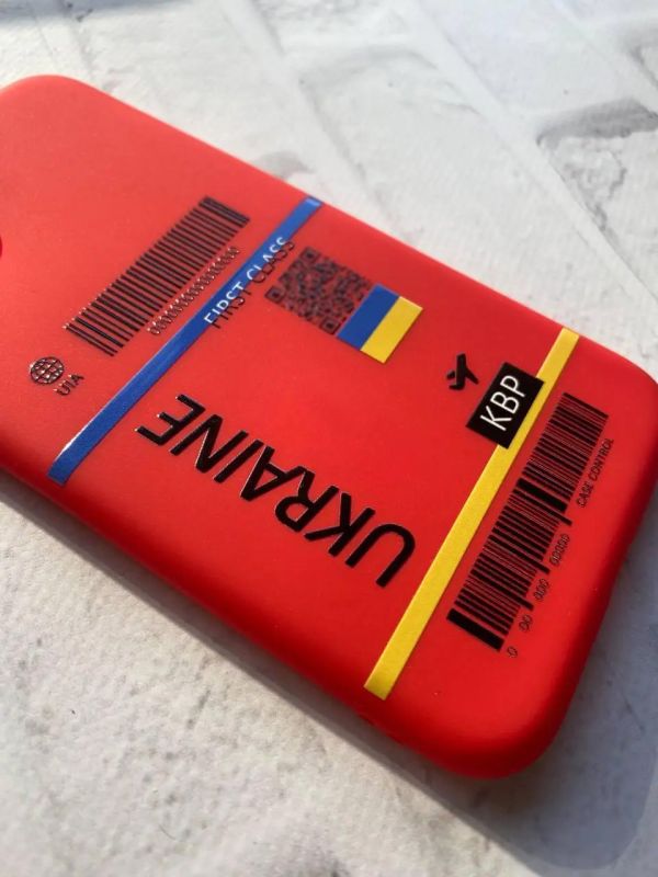 Матовий червоний чохол на Xiaomi Redmi 10C :: Авіаквиток Україна (принт 262)