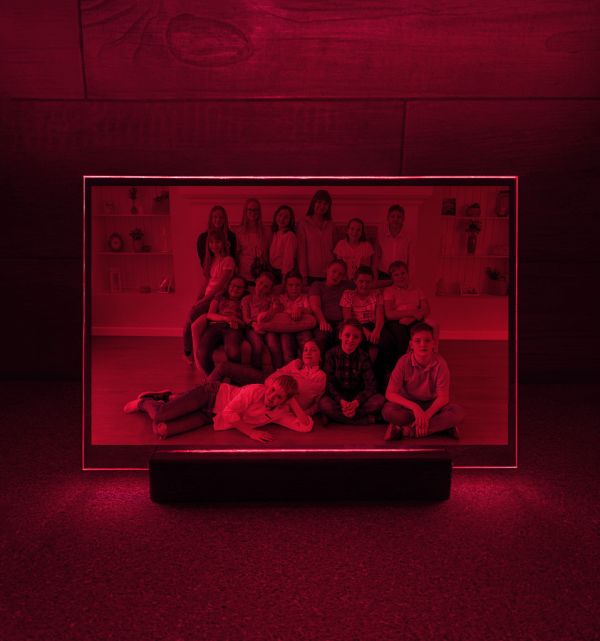 Фотоакрил з підсвіткою на дерев'яній основі (30х20 см, горизонтальний формат)