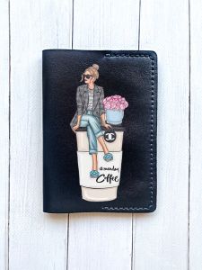 Шкіряна обкладинка на паспорт книжку :: Чорна (принт 228)