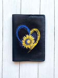 Шкіряна обкладинка на паспорт книжку :: Чорна (принт 260)