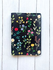 Шкіряна обкладинка на паспорт книжку :: Чорна (принт 269)