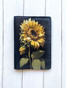 Шкіряна обкладинка на паспорт книжку :: Чорна (принт 274)