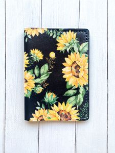 Шкіряна обкладинка на паспорт книжку :: Чорна (принт 288)