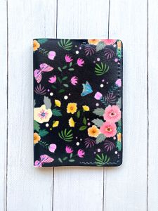 Шкіряна обкладинка на паспорт книжку :: Чорна (принт 369)