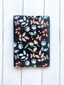 Шкіряна обкладинка на паспорт книжку :: Чорна (принт 370)