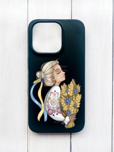 Матовий чохол на iPhone 15 Plus Чорний :: Українка з колосками (принт 173)