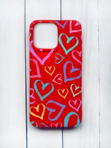Матовий чохол на iPhone 15 Pro Max Червоний :: Різнокольорові сердечка (принт 332)