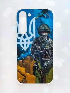 Чохол з потовщеними кутами на Samsung Galaxy S23 Plus :: Захисник (патріотичний принт 349)